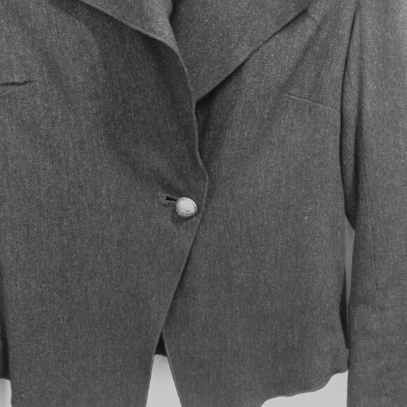 J. Jill Blazer Asymmetrical Hemline One Button Short Wool Blend Gray Size 2P - Picture 4 of 4